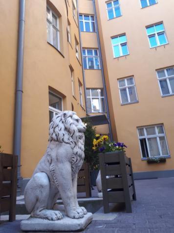 Cozy Flat. Art Nouveau Building, Near The City Center Riga Eksteriør billede